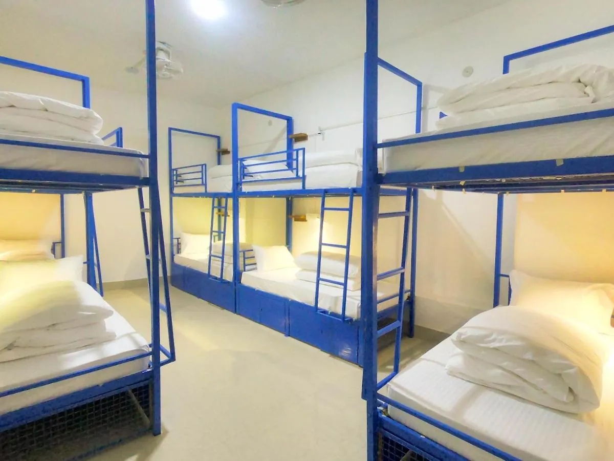 Live Free Hostel Varanasi