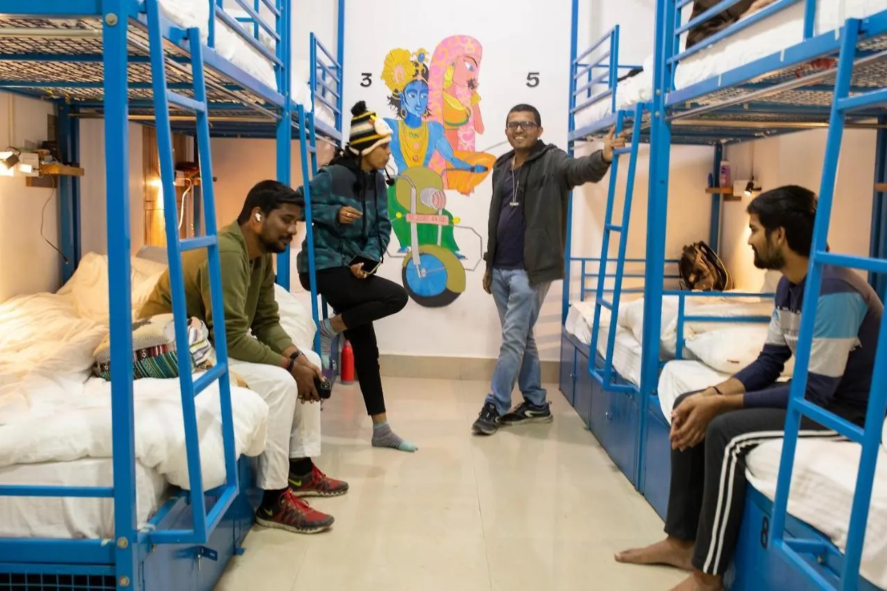 Live Free Hostel Varanasi